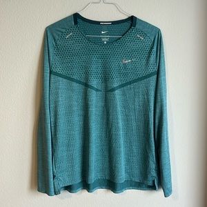 Nike Running Long Sleeve DryFit Shirt, Size XL
